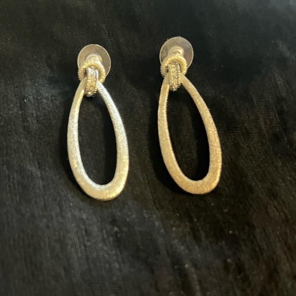 Elegant Silver Metal Drop Earrings - Picture 1 of 5